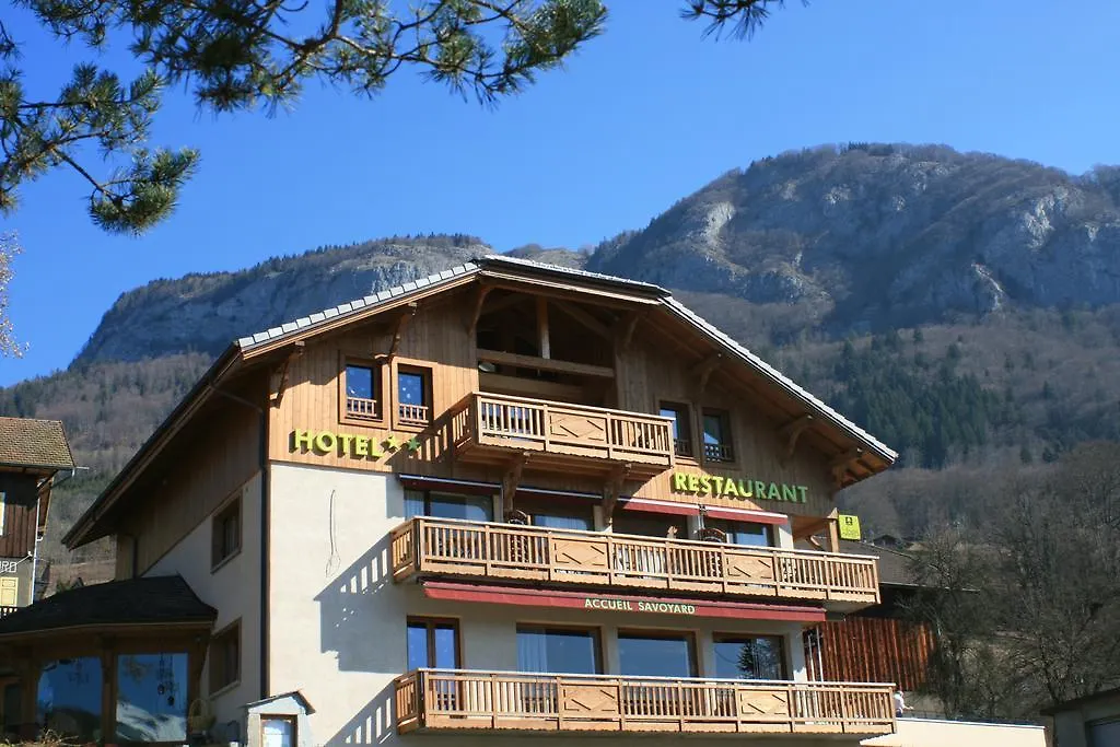 Accueil Savoyard Hotel Mieussy