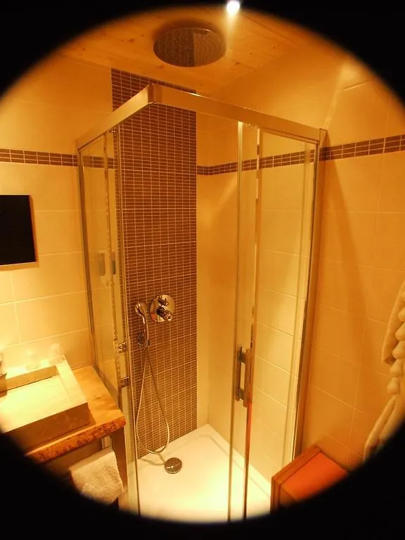 Accueil Savoyard Hotel Mieussy
