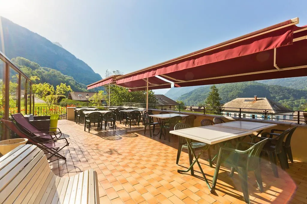 Accueil Savoyard Hotel Mieussy