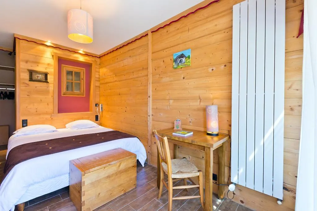 Accueil Savoyard Hotel Mieussy